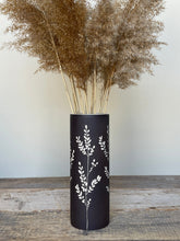 Load image into Gallery viewer, BOTANICAL SILHOUETTES SMALL CYLINDER VASE B