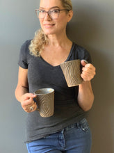 Load image into Gallery viewer, WOODGRAIN MUG IN SLATE-16 OUNCES