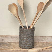 Load image into Gallery viewer, CIRCLE UTENSIL HOLDER IN SLATE