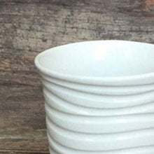 Load image into Gallery viewer, WAVE WINE CUPS (SET OF 2)