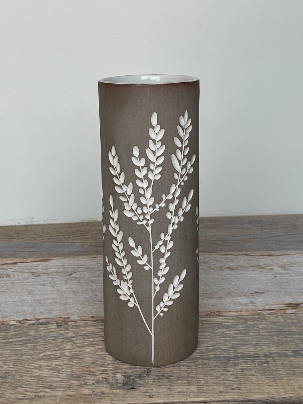 BOTANICAL SILHOUETTES SMALL CYLINDER VASE IN TOAST - A