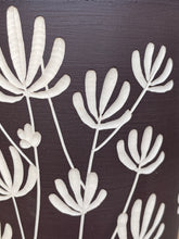 Load image into Gallery viewer, BOTANICAL SILHOUETTES WIDE VASE C