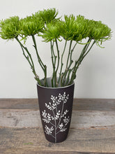 Load image into Gallery viewer, BOTANICAL SILHOUETTES WIDE VASE A