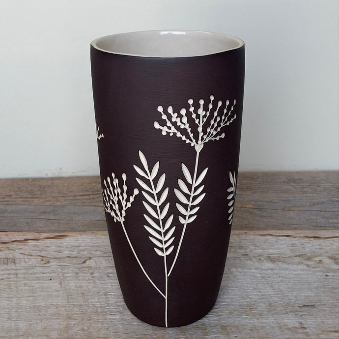 BOTANICAL SILHOUETTES WIDE VASE B