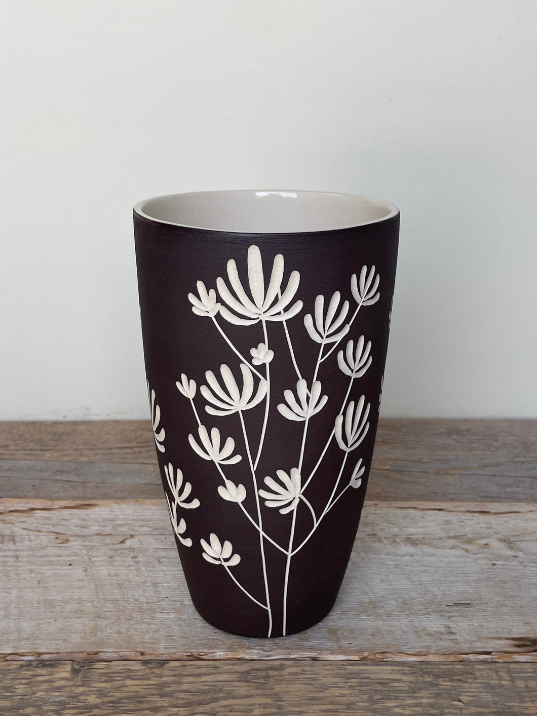 BOTANICAL SILHOUETTES WIDE VASE C