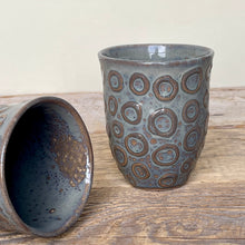 Load image into Gallery viewer, CIRCLE WINE CUPS IN SLATE (SET OF 2)