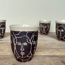 Load image into Gallery viewer, FACE LINE DRAWING WINE CUPS