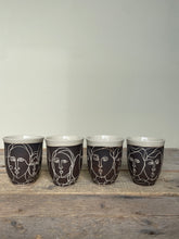 Load image into Gallery viewer, FACE LINE DRAWING WINE CUPS