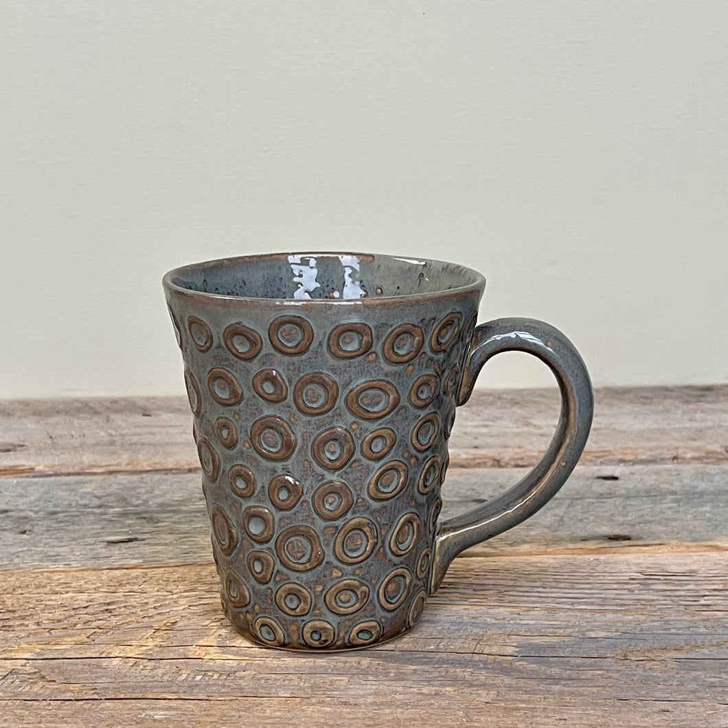 CIRCLE MUG IN SLATE - 16 OUNCES