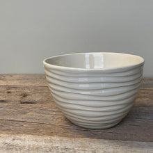 Load image into Gallery viewer, WAVE TALL SERVING BOWL IN IVORY