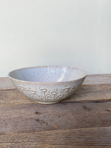 LINDA BOWL IN OATMEAL WITH POPPIES