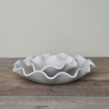 Load image into Gallery viewer, SET OF NESTING WAVY BOWLS  POTTERY WORKSHOP: MONDAY. JUNE 15, 2026, 6-9PM