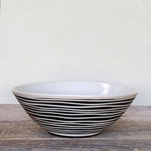 Load image into Gallery viewer, AFRICA MODERN SERVING BOWL IN WAVE