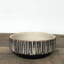 Load image into Gallery viewer, AFRICA MODERN TEMBI BOWL