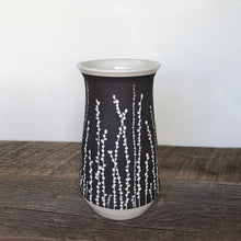 Load image into Gallery viewer, BOTANICAL SILHOUETTES SHEREEN VASE 1