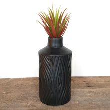 Load image into Gallery viewer, COAL CORY VASE IN WOOD GRAIN