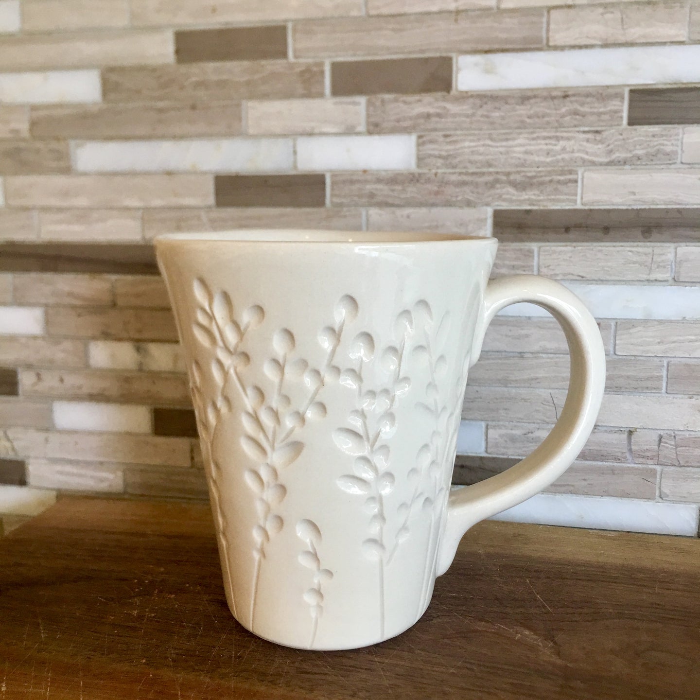BRANCHES MUG IN IVORY-16 OUNCES