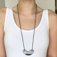 Load image into Gallery viewer, WHITE 2 TONE SMILE NECKLACE
