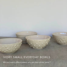 Load image into Gallery viewer, IVORY SMALL EVERYDAY BOWLS WITH BRANCHES