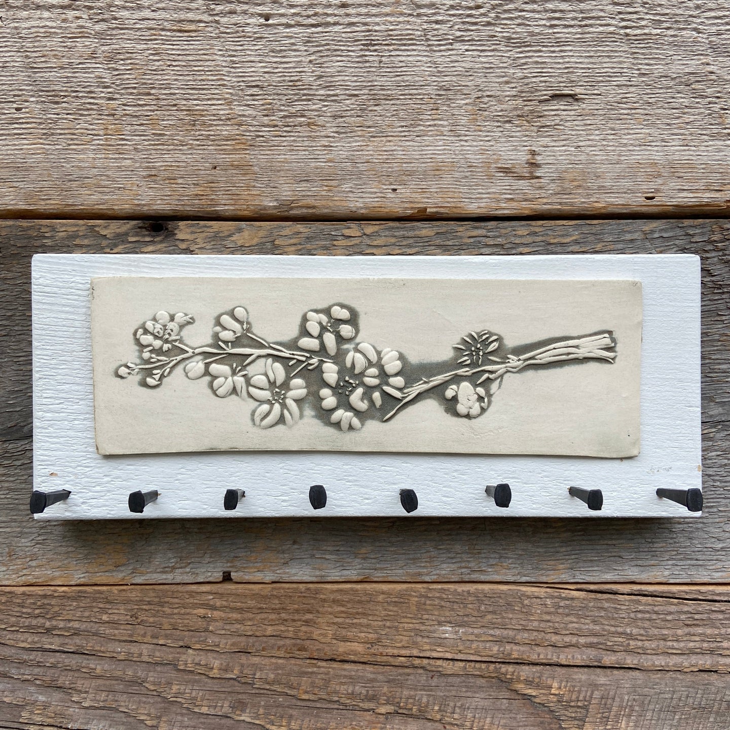 MEDIUM JEWELLERY ORGANIZER / KEY RACK / KITCHEN HOOKS WITH CHERRY BLOSSOMS IN KHAKI