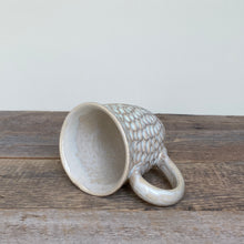 Load image into Gallery viewer, CORAL MUG IN OATMEAL-15 OUNCES