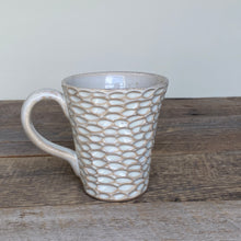 Load image into Gallery viewer, CORAL MUG IN OATMEAL - 16 OUNCES
