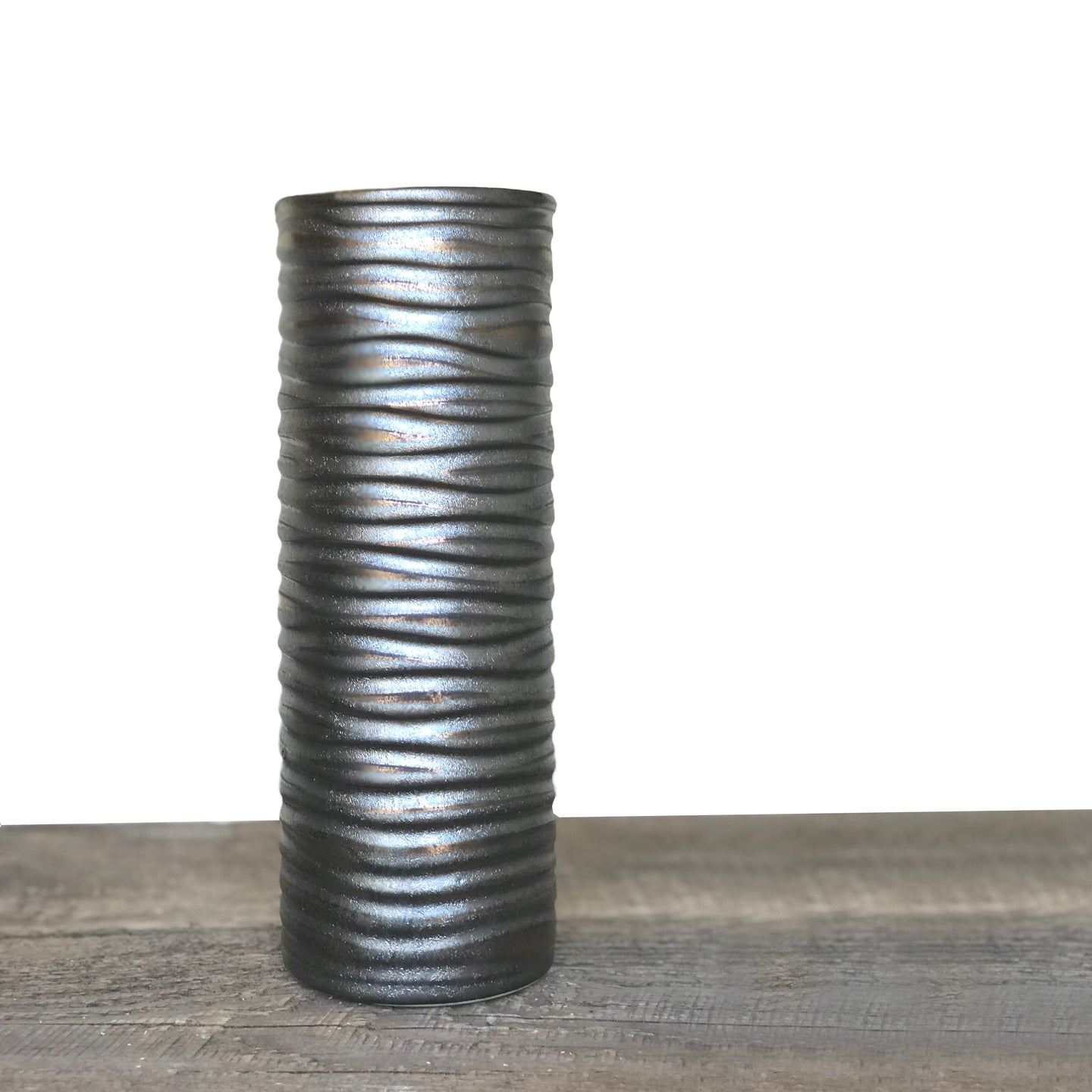 METALLIC WAVE VASE
