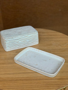 OATMEAL BUTTER DISH WITH CARVED WAVES