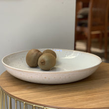 Load image into Gallery viewer, OATMEAL COUPE SERVING BOWL