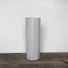 Load image into Gallery viewer, OATMEAL CYLINDER VASE WITH CHEVRONS