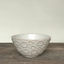 Load image into Gallery viewer, OATMEAL MEDIUM EVERYDAY BOWL WITH CIRCLES
