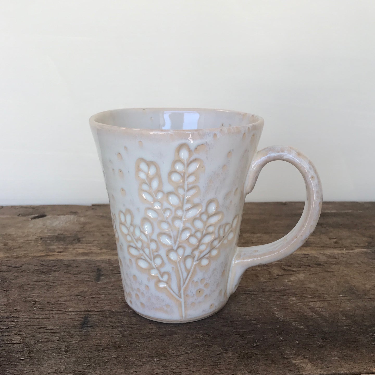 BRANCHES MUG IN OATMEAL-16 OUNCES