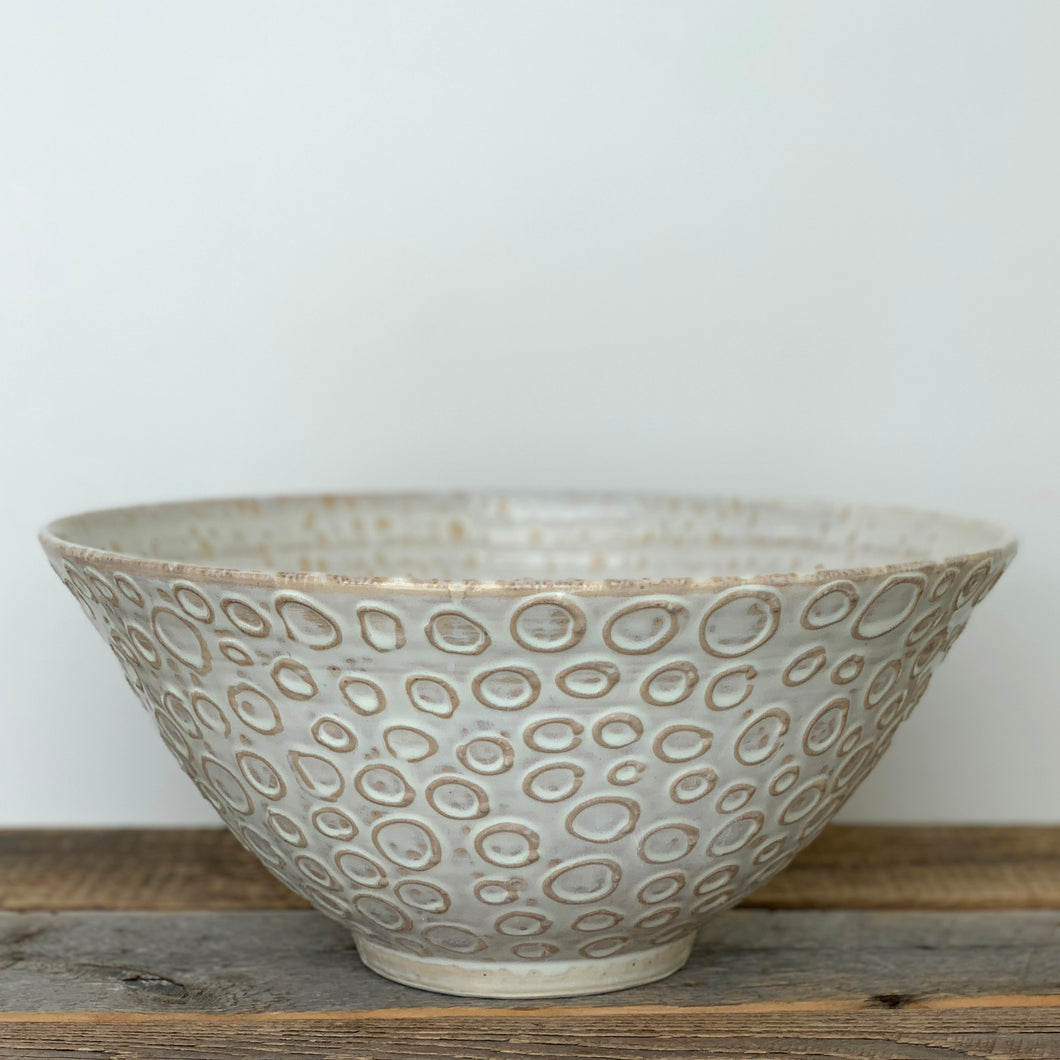 OATMEAL SALAD SERVING BOWL WITH CIRCLES