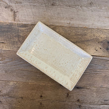 Load image into Gallery viewer, OATMEAL MEDIUM RECTANGLE PLATTER SET WITH STRIPES (7.5&quot; X 12.5)