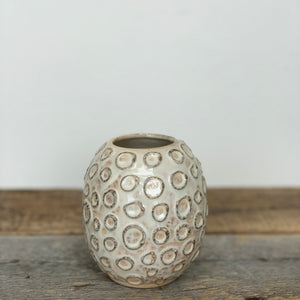 OATMEAL SUZIE VASE WITH CIRCLES