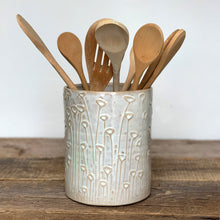 Load image into Gallery viewer, OATMEAL UTENSIL HOLDER WITH POPPIES