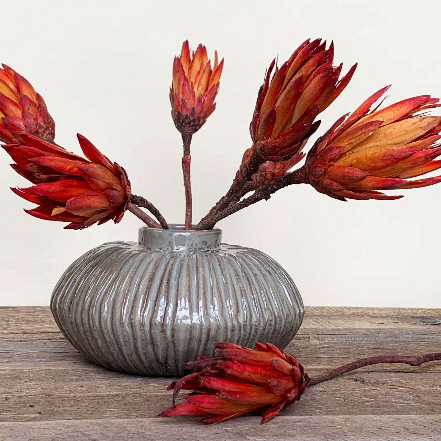 SLATE ARIAH VASE