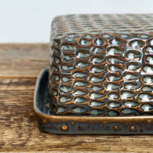 Load image into Gallery viewer, SLATE BUTTER DISH IN CORAL