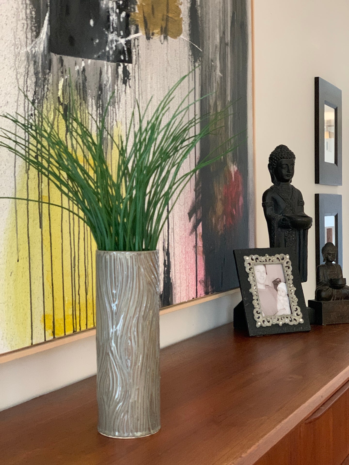 SLATE CYLINDER VASE WITH WOOD GRAIN