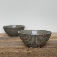 Load image into Gallery viewer, EVERYDAY BOWL IN SLATE WITH STRIPES LARGE
