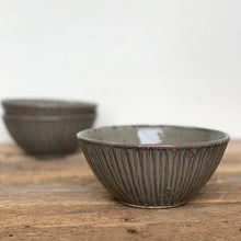 Load image into Gallery viewer, EVERYDAY BOWL IN SLATE WITH STRIPES LARGE
