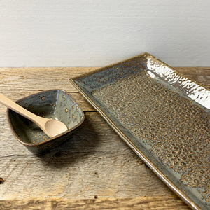LARGE RECTANGLE PLATTER SET IN SLATE WITH PEBBLES