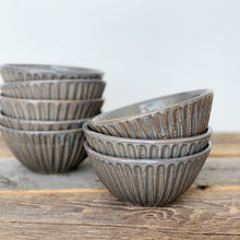 Load image into Gallery viewer, SLATE MEDIUM EVERYDAY BOWL WITH STRIPES