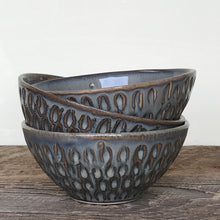 Load image into Gallery viewer, SLATE SMALL EVERYDAY BOWLS IN CORAL