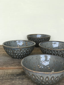 SLATE SMALL EVERYDAY BOWLS IN CORAL