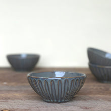 Load image into Gallery viewer, SLATE SMALL EVERYDAY BOWL WITH STRIPES