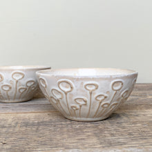 Load image into Gallery viewer, EVERYDAY BOWL IN OATMEAL WITH POPPIES (SET OF 2) SMALL