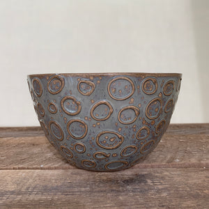 SLATE TALI SERVING BOWL WITH CIRCLES