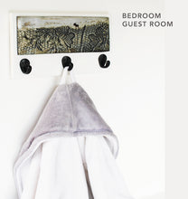 Load image into Gallery viewer, MULTI USE HANGER WITH LOVE BIRDS