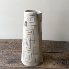 Load image into Gallery viewer, GEO MODERN TAPER VASE 11